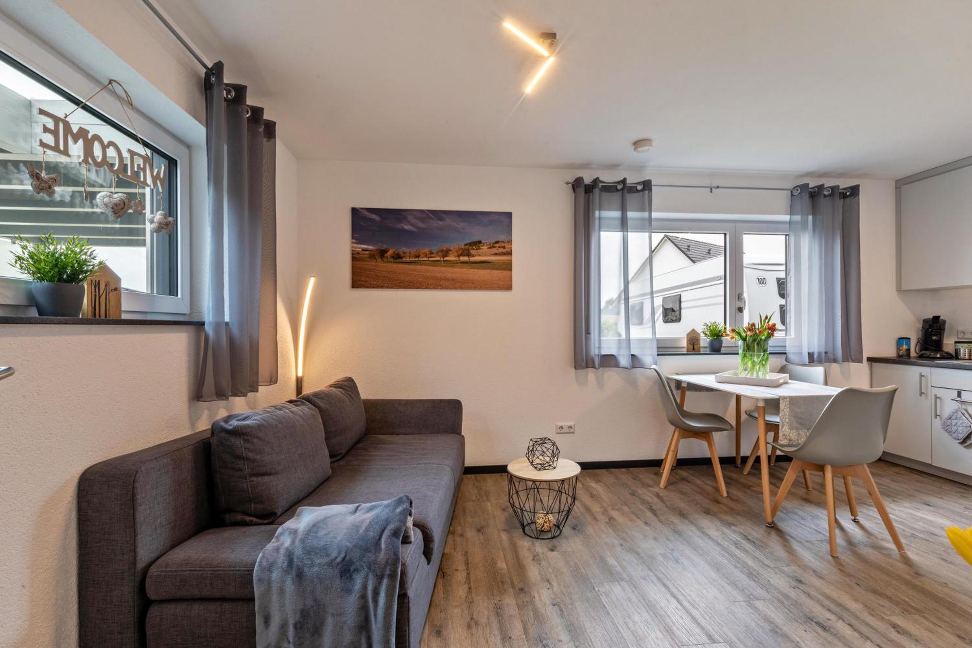 Ferienwohnung Am Weissgerber Мюнзінґен Екстер'єр фото